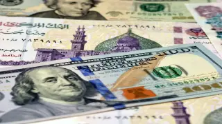 ارتفاع سعر الدولار أمام الجنيه المصري: توقعات بمزيد من الصعود رغم التحديات الاقتصادية